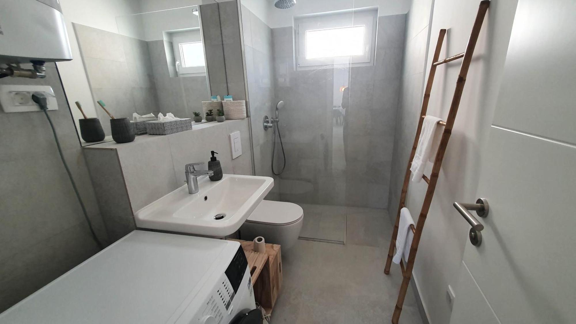 Jadran Deluxe Apartment Krvavica Dış mekan fotoğraf